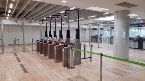 6 equipos ABC System de control de fronteras y pasaportes